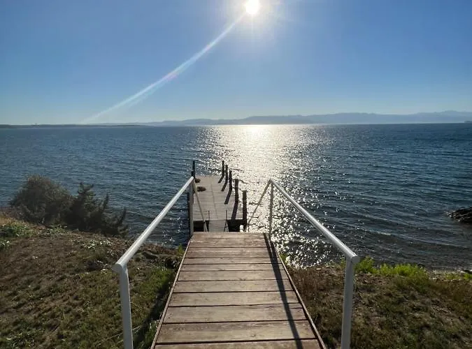 Life Point Готель