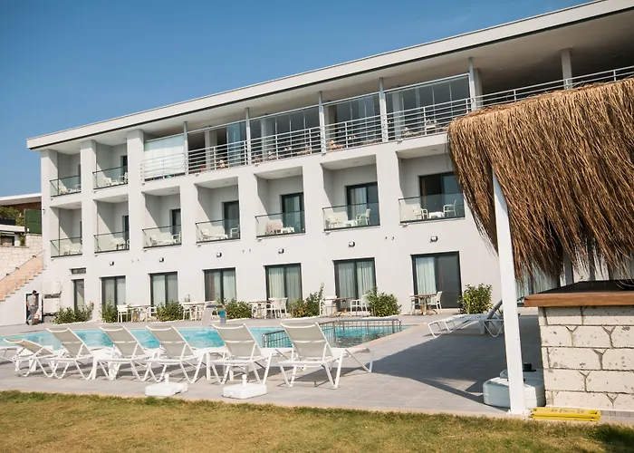 Life Point 3* Чешме