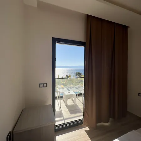 Life Point 3* Cesme