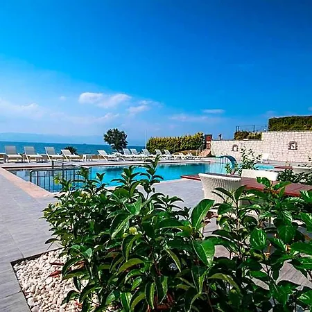 Life Point Hotel Cesme