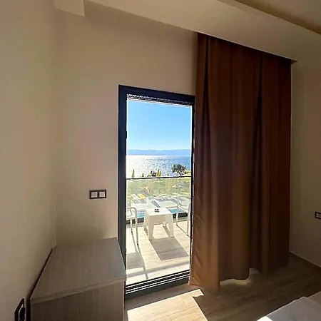 Life Point Cesme